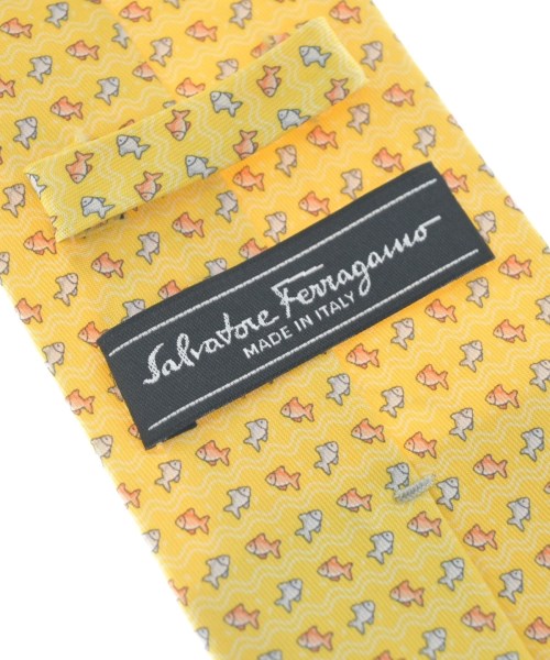 Salvatore Ferragamo เนคไท