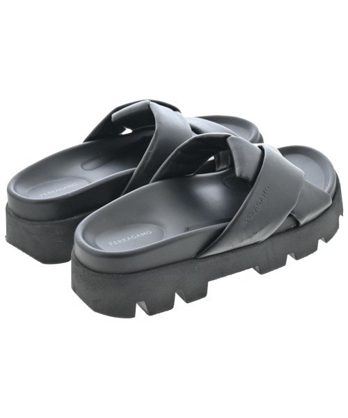 Salvatore Ferragamo รองเท้าแตะ