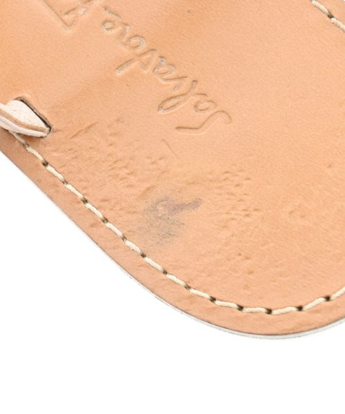 Salvatore Ferragamo รองเท้าแตะ