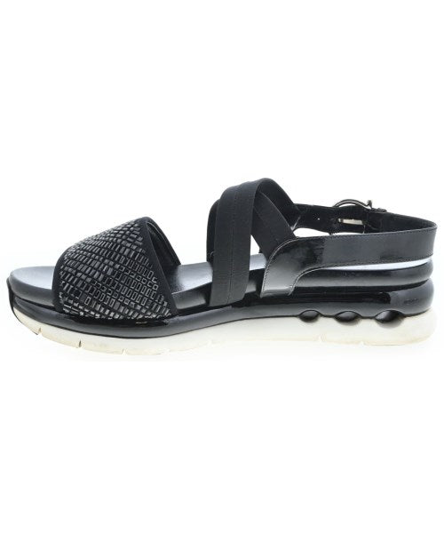 Salvatore Ferragamo รองเท้าแตะ
