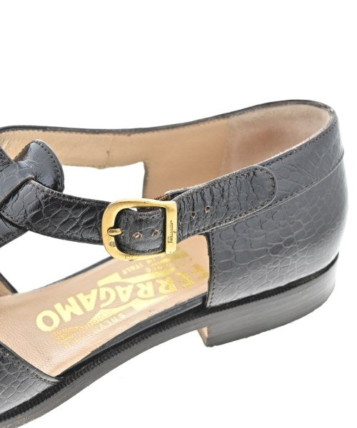 Salvatore Ferragamo รองเท้าแตะ