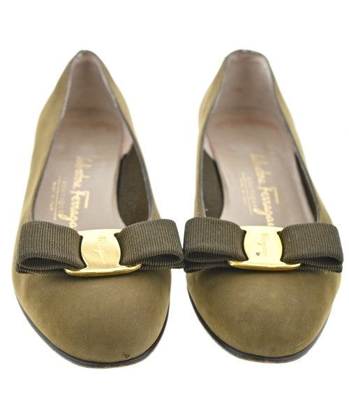 Salvatore Ferragamo รองเท้าส้นสูง