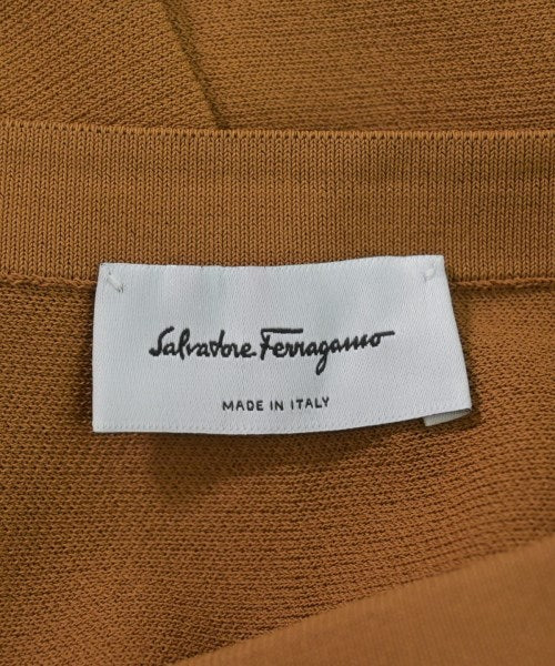 Salvatore Ferragamo กระโปรงยาวถึงเข่า