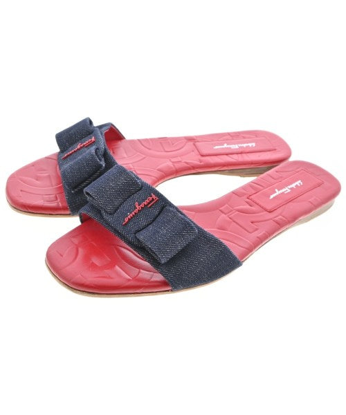 Salvatore Ferragamo รองเท้าแตะ