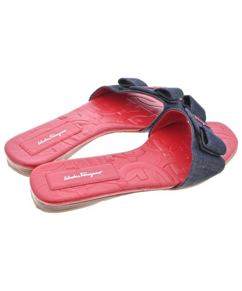 Salvatore Ferragamo รองเท้าแตะ