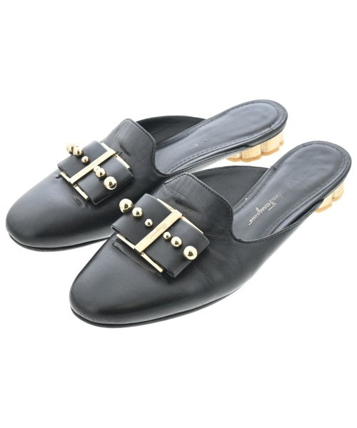 Salvatore Ferragamo รองเท้าแตะ