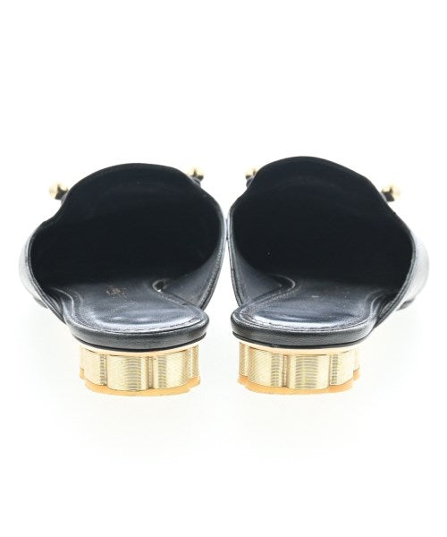 Salvatore Ferragamo รองเท้าแตะ