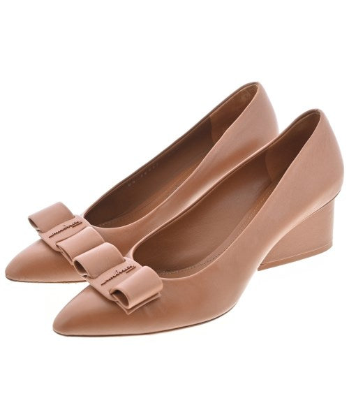Salvatore Ferragamo รองเท้าส้นสูง