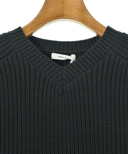 Salvatore Ferragamo เสื้อกันหนาว