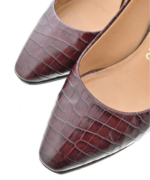 Salvatore Ferragamo รองเท้าส้นสูง