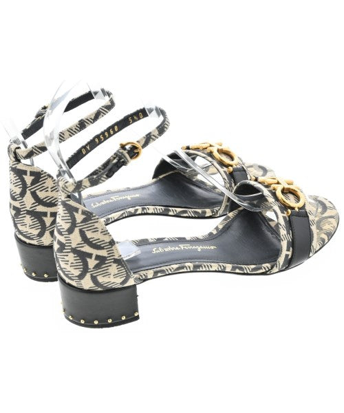 Salvatore Ferragamo รองเท้าแตะ