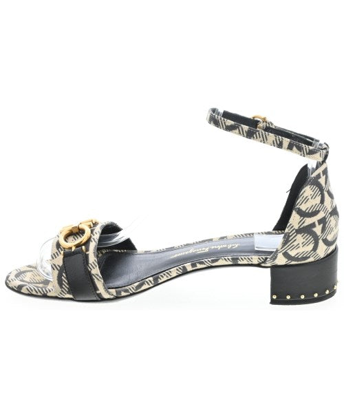 Salvatore Ferragamo รองเท้าแตะ