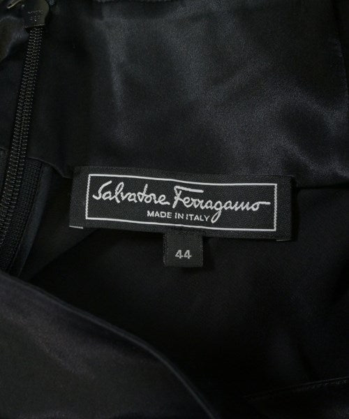 Salvatore Ferragamo เสื้อสตรี