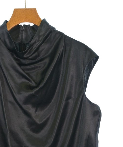 Salvatore Ferragamo เสื้อสตรี
