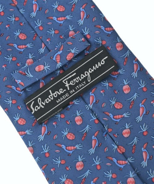 Salvatore Ferragamo เนคไท