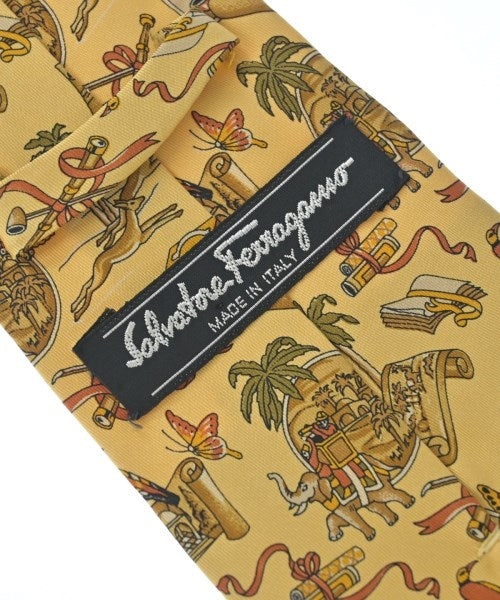 Salvatore Ferragamo เนคไท