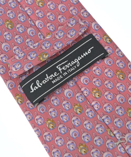Salvatore Ferragamo เนคไท