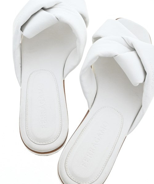 Salvatore Ferragamo รองเท้าแตะ