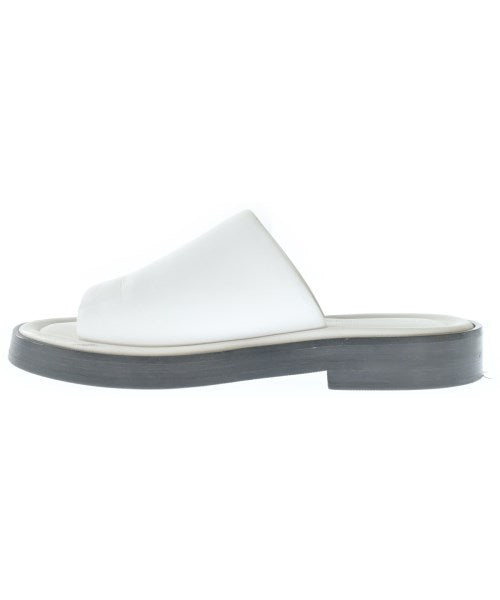 Salvatore Ferragamo รองเท้าแตะ