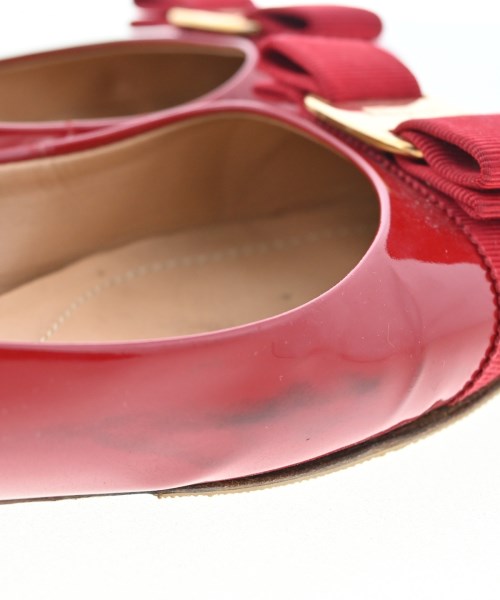 Salvatore Ferragamo รองเท้าส้นสูง