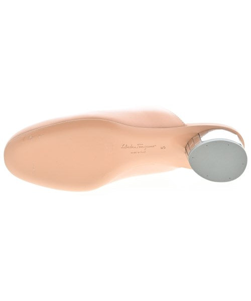 Salvatore Ferragamo รองเท้าแตะ