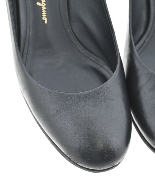 Salvatore Ferragamo รองเท้าส้นสูง