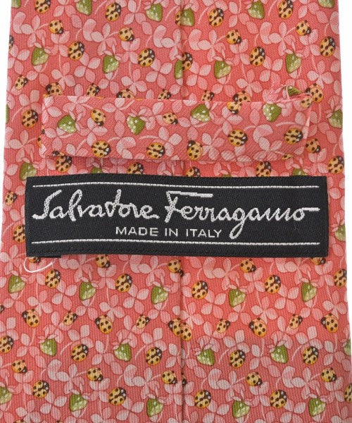 Salvatore Ferragamo เนคไท