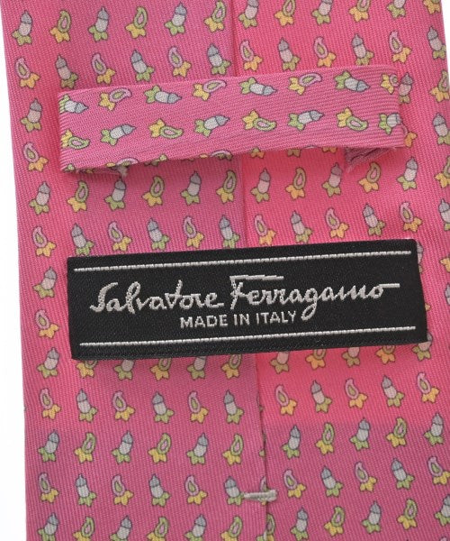 Salvatore Ferragamo เนคไท