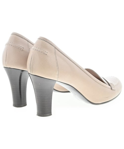 Salvatore Ferragamo รองเท้าส้นสูง