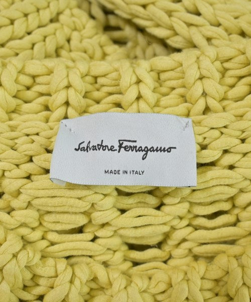 Salvatore Ferragamo เสื้อกันหนาว