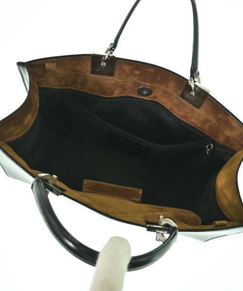 Salvatore Ferragamo กระเป๋าถือ