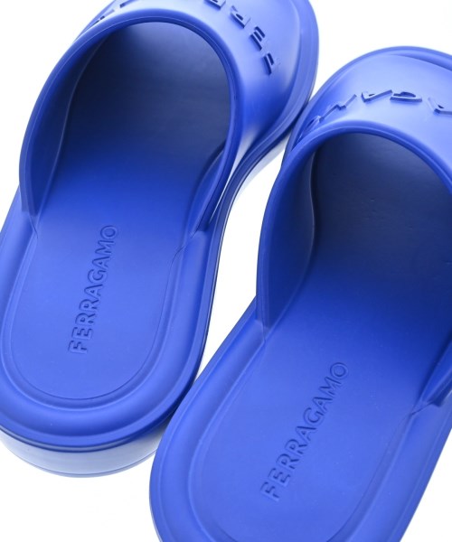 Salvatore Ferragamo รองเท้าแตะ