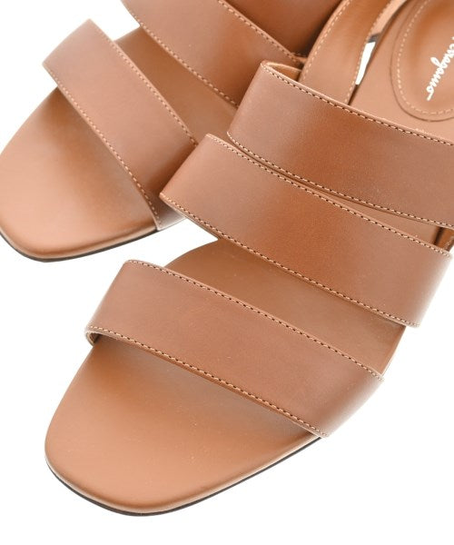 Salvatore Ferragamo รองเท้าแตะ