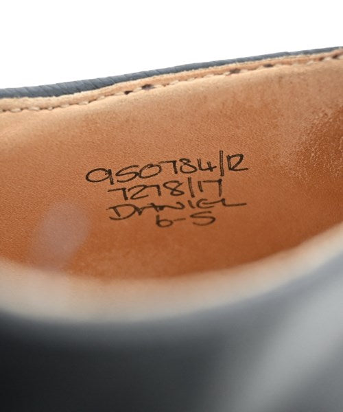Tricker's รองเท้าสวมทางการ
