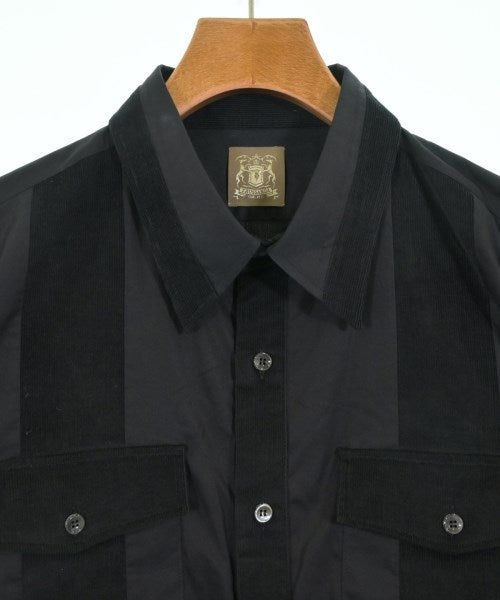 TRUSSARDI เสื้อลำลอง