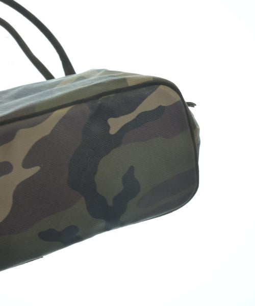 TRUSSARDI กระเป๋าถือขนาดใหญ่