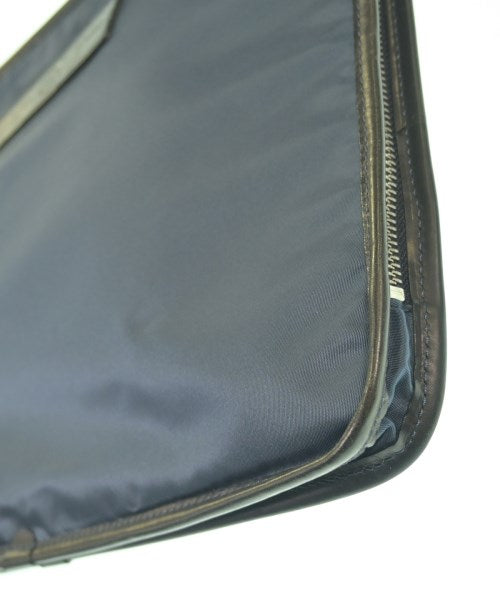 Felisi คลัตช์