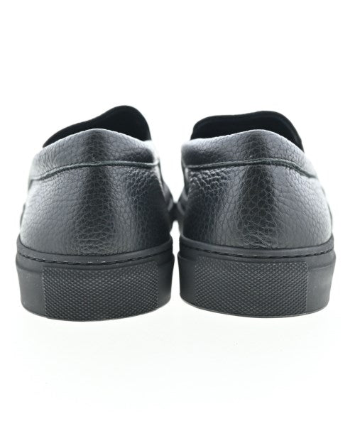 ARMANI COLLEZIONI รองเท้าผ้าใบ