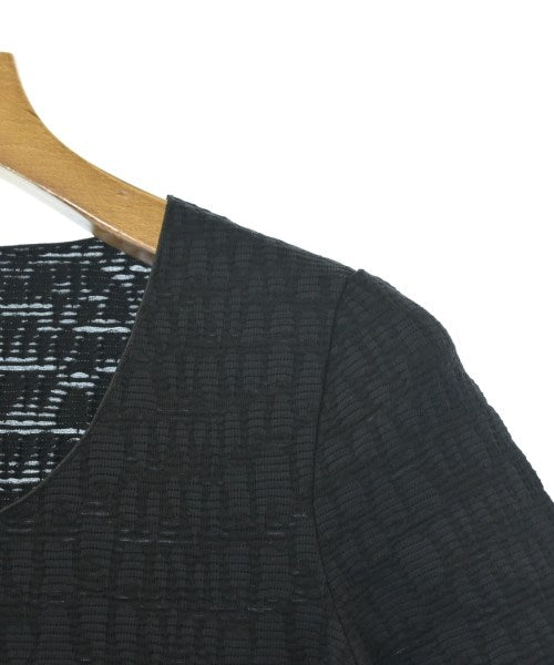 ARMANI COLLEZIONI เสื้อยืด/เสื้อท็อปส์
