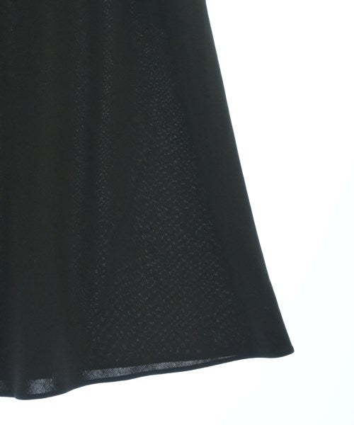 ARMANI COLLEZIONI กระโปรงยาวถึงเข่า