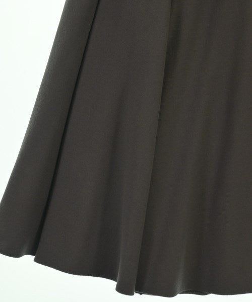 ARMANI COLLEZIONI กระโปรงยาวถึงเข่า