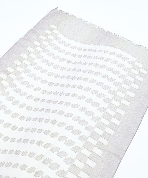 ARMANI COLLEZIONI ผ้าคลุมไหล่