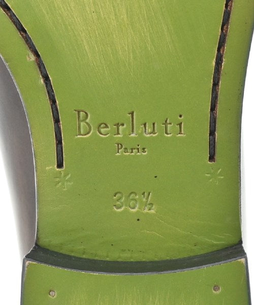 Berluti รองเท้าสวมทางการ