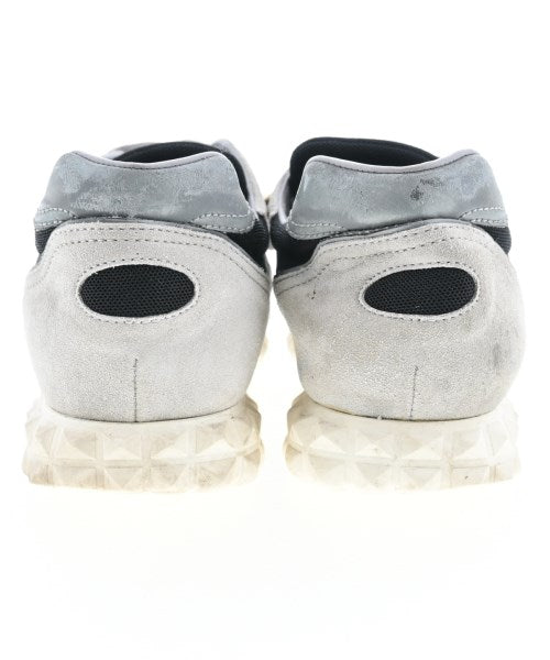 VALENTINO GARAVANI รองเท้าผ้าใบ