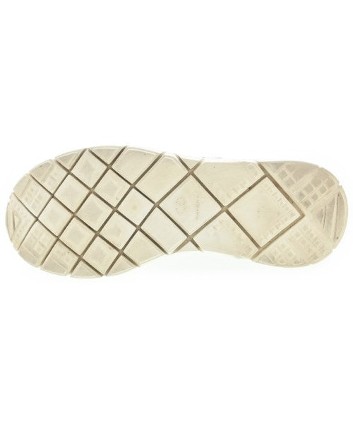 VALENTINO GARAVANI รองเท้าผ้าใบ