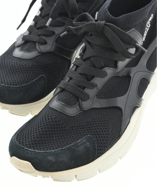 VALENTINO GARAVANI รองเท้าผ้าใบ