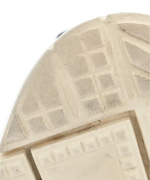 VALENTINO GARAVANI รองเท้าผ้าใบ