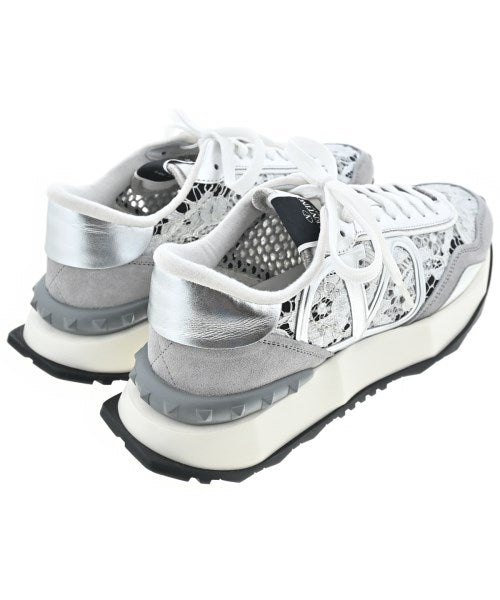 VALENTINO GARAVANI รองเท้าผ้าใบ