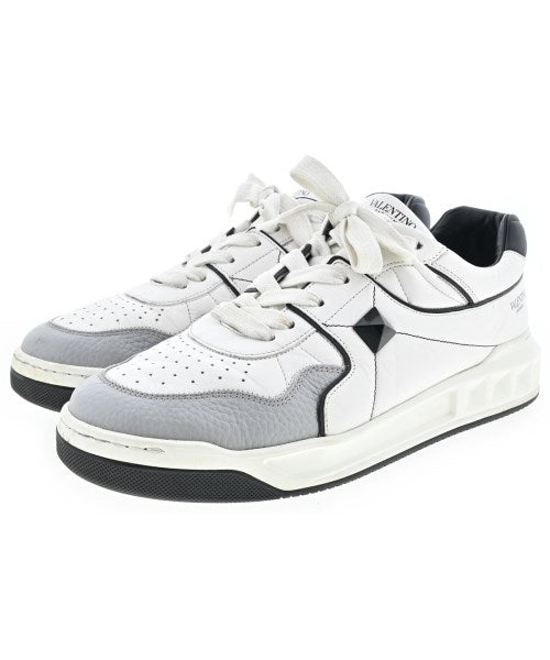 VALENTINO GARAVANI รองเท้าผ้าใบ