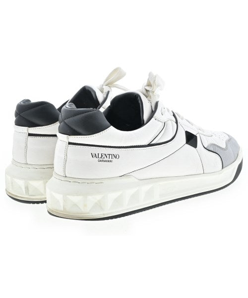 VALENTINO GARAVANI รองเท้าผ้าใบ